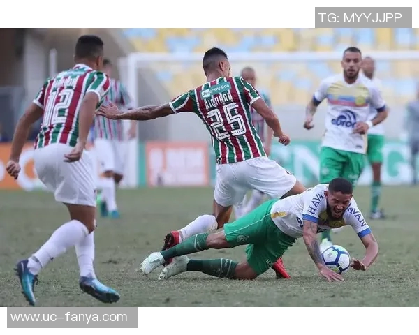 博洛尼亚即将签下弗鲁米嫩塞后卫弗赖特斯交易接近完成 博洛尼亚即将签下弗鲁米嫩塞后卫弗赖特斯交易接近完成